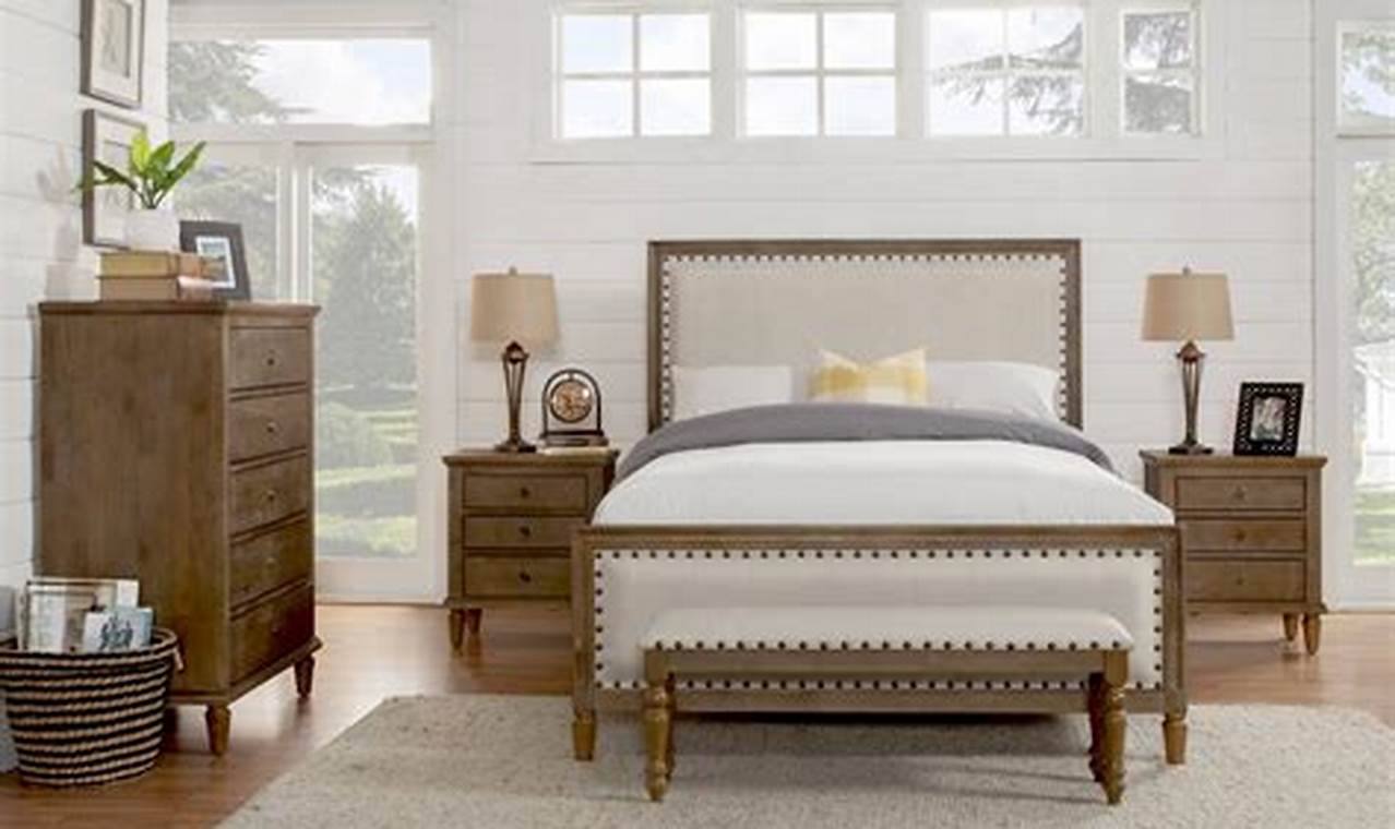 Upholstered Bedroom Set
