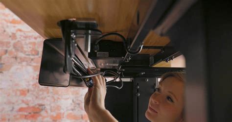Uplift Cable Management