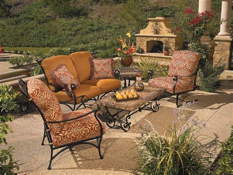BISCAYNE SEATING 4 Wicker patio furniture, Luxury patio furniture, Outdoor furniture sets