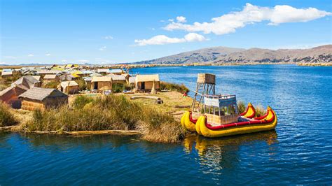 Uros Islands reflection
