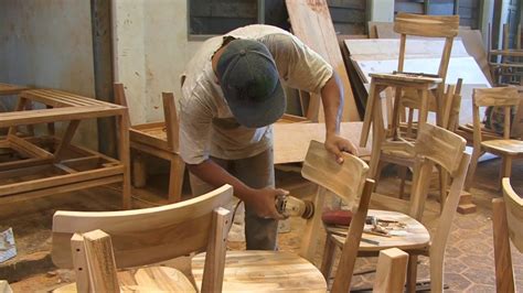 Tips Sukses Memulai Usaha Mebel Kayu: Panduan Lengkap untuk Keberhasilan Bisnis Anda