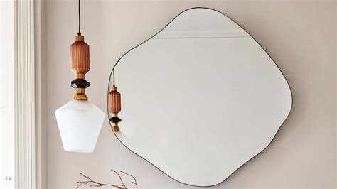 Use Mirrors to Reflect Light and Expand the Space