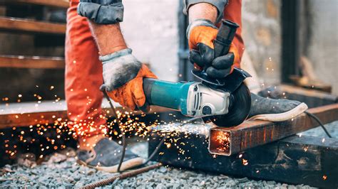 Using Power Tools Safely (Grinders and Jackhammers)