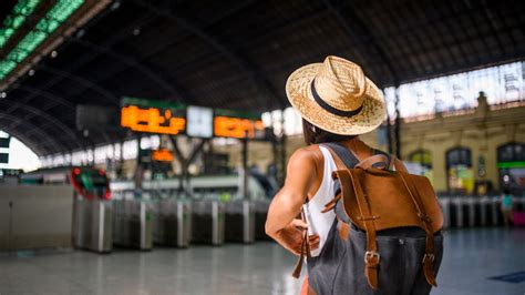 Using the Explore Feature for Spontaneous Trips