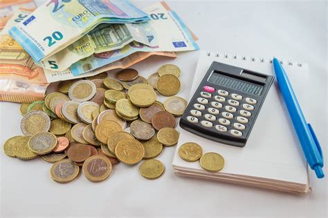 Using the Salary Calculator Georgia