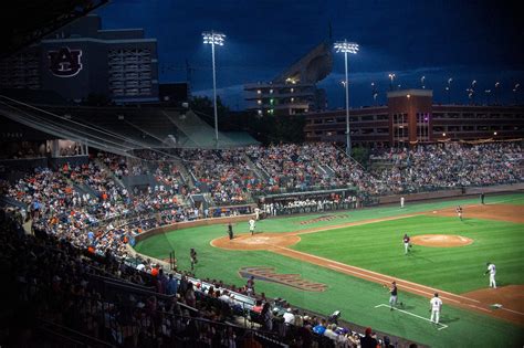 Knocking it out of the park: A showdown of titans - UT Auburn Baseball Game