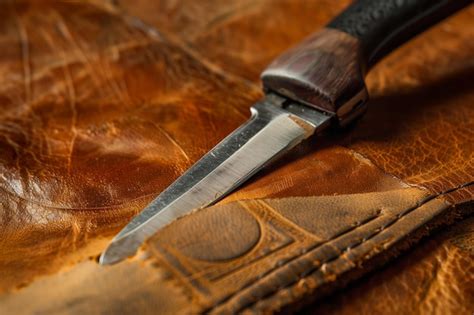 Utility Knife Leather