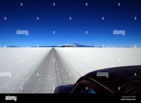 Uyuni Salt Flats Vehicle