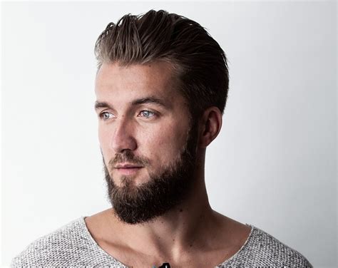 V Shape Beard Styles