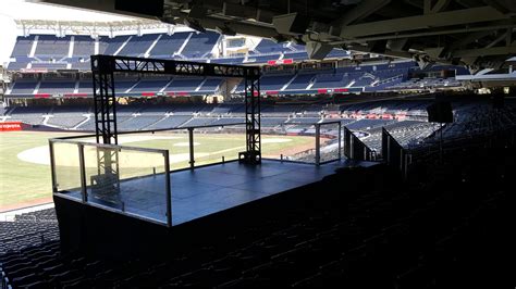 VIP Viewing Platform