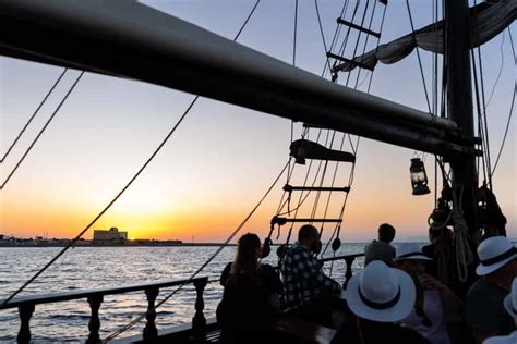 Value sunset cruise