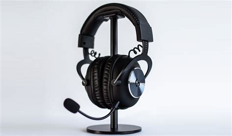 Value-Oriented Wireless Headsets Balancing Performance and Price