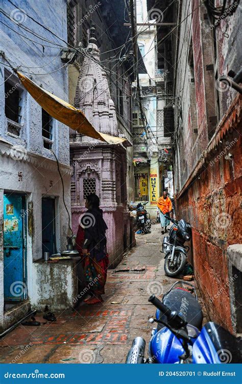 Varanasi Alleys