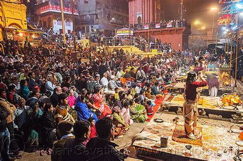 Varanasi Crowd