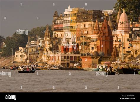 Varanasi ghats temples