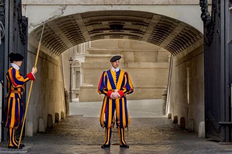 Vatican Tour Comparison