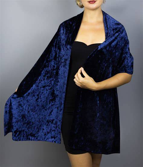 Velvet Wraps