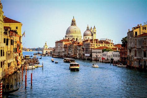 Review: Venice Walking Tour & Gondola Ride – Is it Worth it?