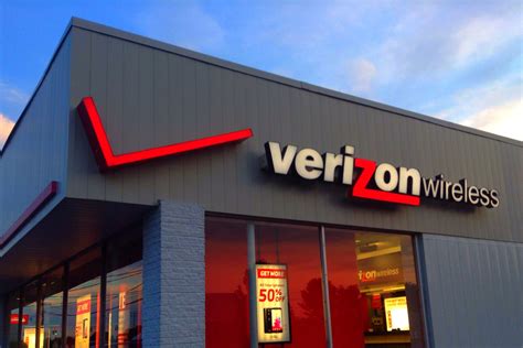 Verizon Stores Open on New Year's Day