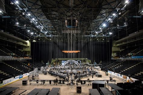 Versatile venue rigging points