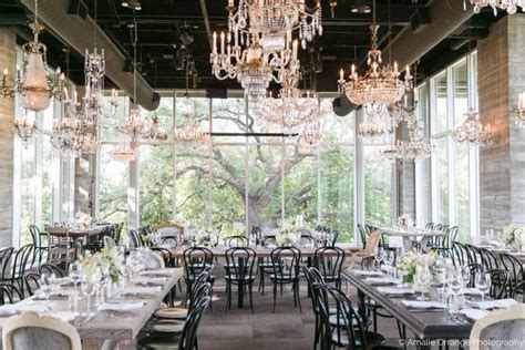 A Cozy and Intimate Affair: Discover the Enchanting Small Wedding Venues in Houston