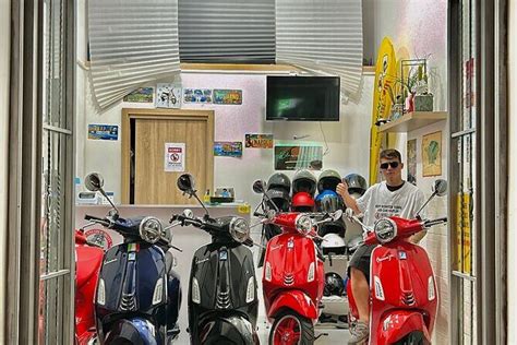 Vespa Rental Process