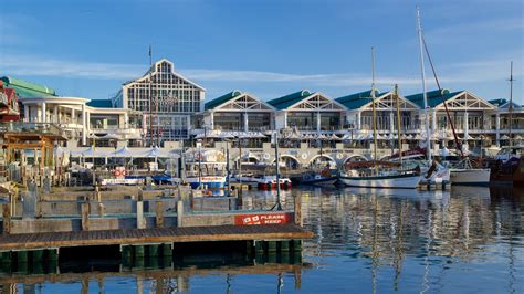 Victoria & Alfred Waterfront Walking Tour: A Detailed Review