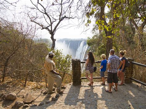 Victoria Falls Tour Guide