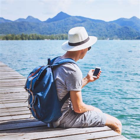 Video Chat and Travel: Staying Connected While Exploring