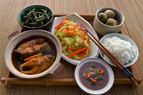 Vietnamese Lunch Food