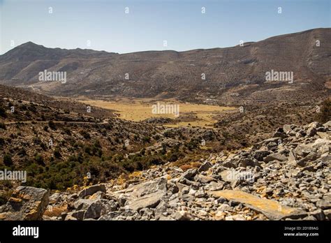 Views from Nida Plateau