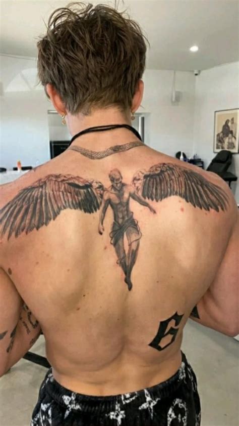 Vinnie Hacker Back Tattoo