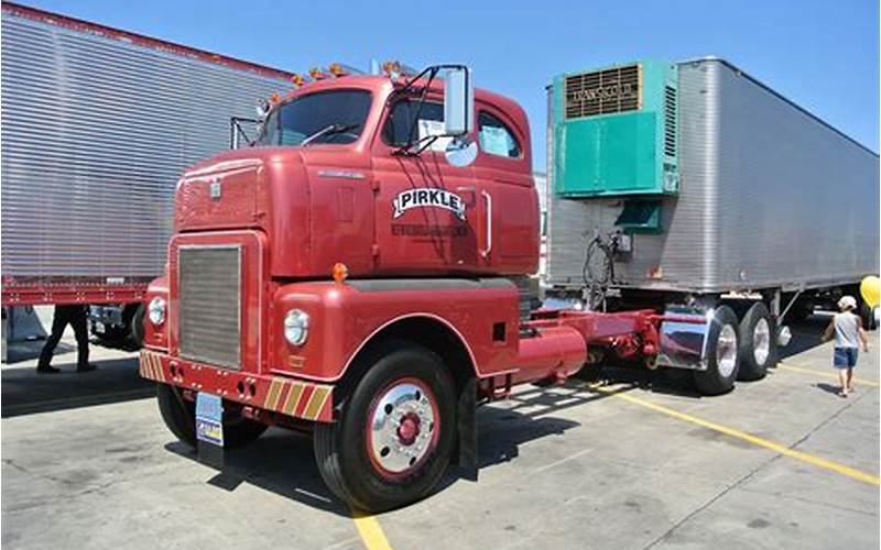 Vintage Semi Trucks For Sale