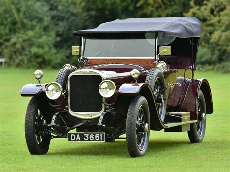 Vintage Cars: A Journey Through Time