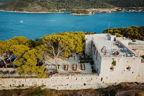 Vis Military Tour: W Fort George Visit & Transfer – A Review