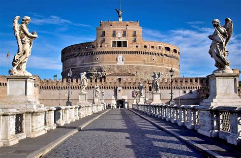 Visit Castel Sant'Angelo