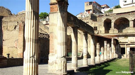 Visiting Ercolano
