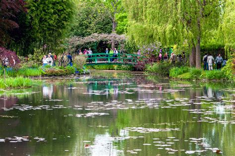 Visiting Giverny France
