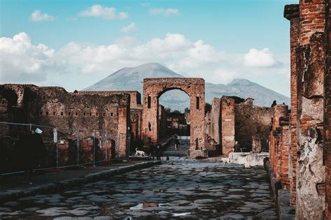 Visiting Pompeii Review