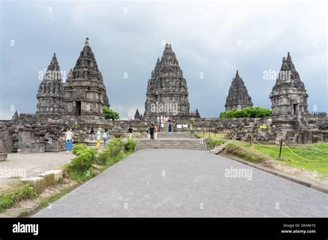 Visiting Prambanan
