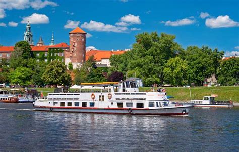 Vistula River Cruise Options