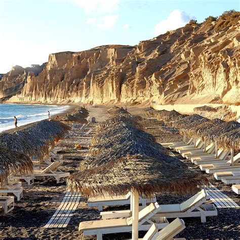 Vlychada Beach Crowds