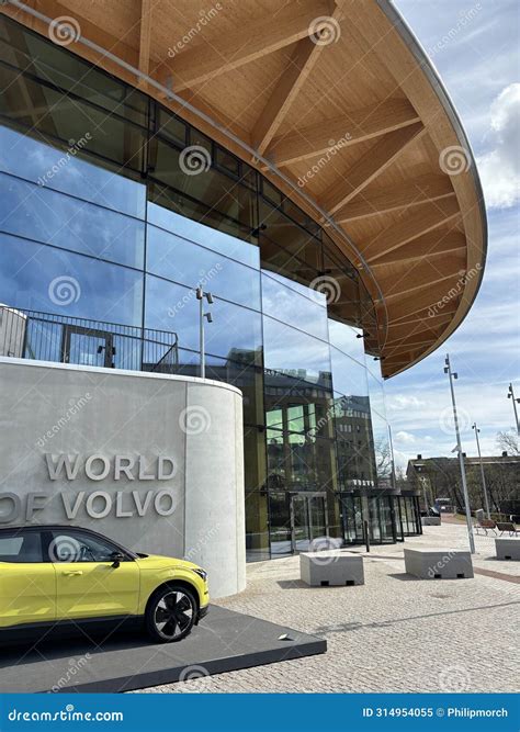 Volvo World Entrance
