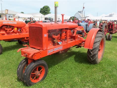 WC Tractor