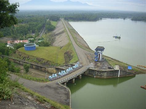 Waduk Colo Rembang