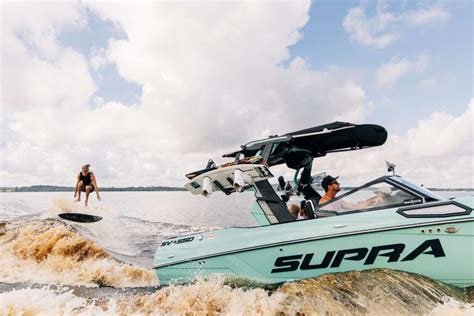 Wakesurfing Experience