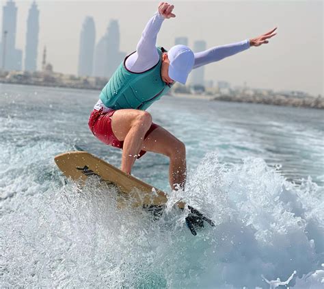Wakesurfing Operator Dubai
