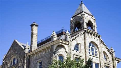 Walkable downtown venue