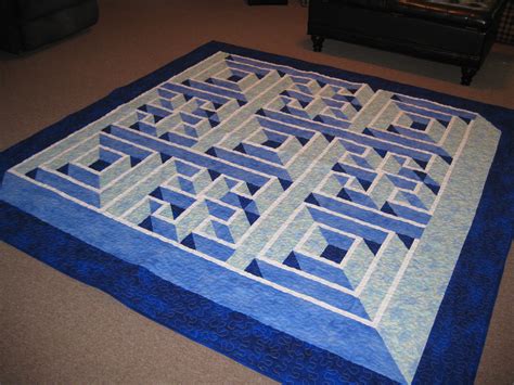 Walking Labyrinth Quilt Pattern