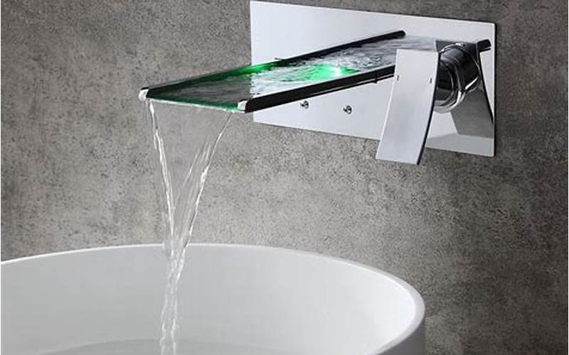 Wall-Mounted Faucets Small Bathroom